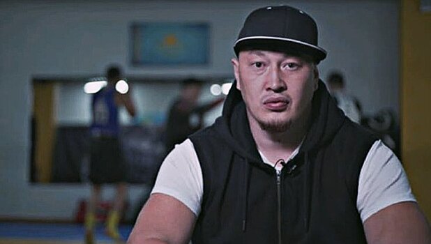 Тренер Tobet Top Team Диас Кабдуов о решение провести бой Акимжана в Naiza: «Этот бой помог закрыть кредит»