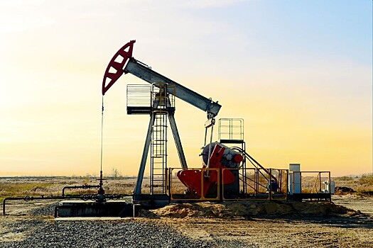 Цены на нефть обвалились до июльских минимумов