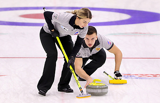 Москалёва и Ерёмин выиграли международный турнир по кёрлингу в дабл-миксте