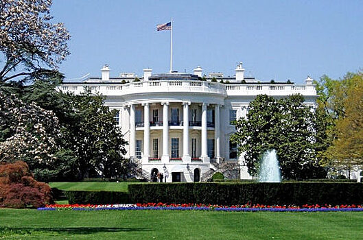 В Вашингтоне завершили строительство Белого Дома