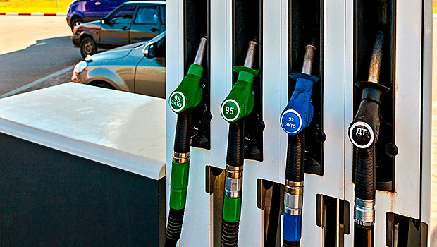 Названы регионы с самым дешевым бензином