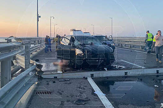Автобусы из Краснодара в Крым отменили после ЧП на Крымском мосту