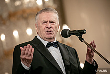 Жириновский обвинил Ельцина в нечестной победе на выборах