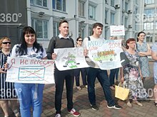 Жители Красноярска вышли на митинг против отмены городских автобусов
