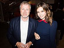 «Мы приняли нелегкое решение»: Роман Абрамович и Дарья Жукова разошлись спустя 10 лет