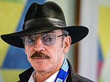 Михаил Боярский: «На «Газпром Арене» невозможно докричаться до игроков, а на «Петровском» эмоции передавались спортсменам. Можно позавидовать хоккеистам – в коробке тесные взаимоотношения»