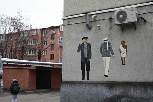 Во Владикавказе появилось граффити в память о Юрском