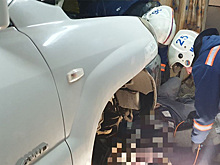 Новосибирца насмерть придавила собственная машина