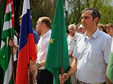 В Майкопе открыли памятник погибшим в Абхазии добровольцам из Адыгеи