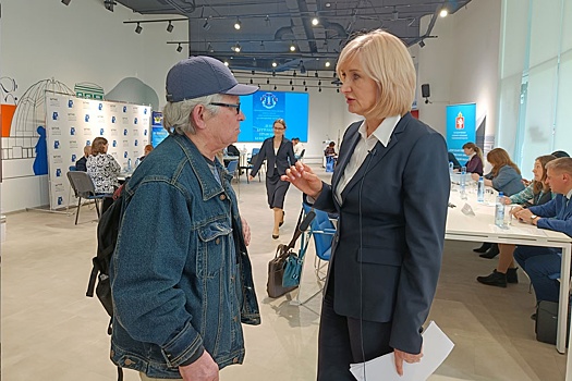 В Екатеринбурге юристы бесплатно помогли жертвам мошенников и участникам СВО