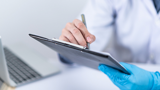 Чиновники посчитали нехватку медиков в Саратовской области