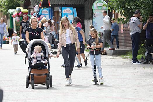 Выплаты на карту «Мир», новые детские пособия и запрет на второе гражданство: как изменится жизнь нижегородцев в июле