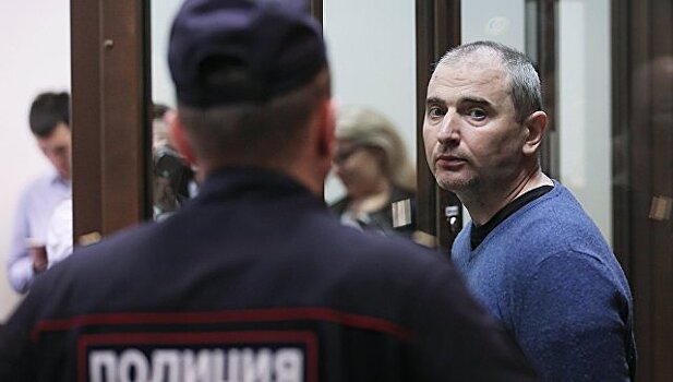 Лидер хакеров "Шалтай-Болтай" попросил об УДО