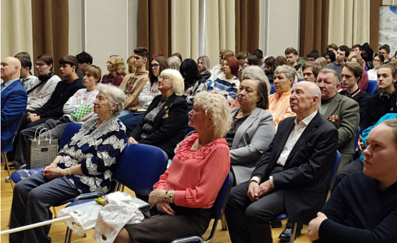 В ОК «Юго-Запад» провели урок мужества, посвященный годовщине освобождения Ленинграда