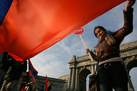 Безвиз для Армении растаял в европейской дымке, или Париж боится "нашествия" армян?