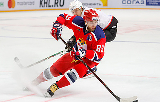Нестеров, Грубец и Галиев признаны лучшими игроками месяца в КХЛ