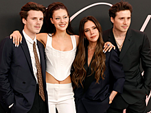 Гости со свадьбы Бруклина Бекхэма и Николы Пельтц подтвердили неподобающее поведение Виктории на празднике