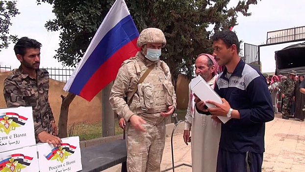 Российские «Камазы» доставили гуманитарную помощь в поселок Ассан в Алеппо