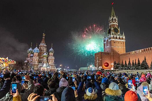 Минтруд оценил идею сделать 31 декабря официальным выходным днем