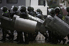 МВД Белоруссии пригрозило протестующим применением боевого оружия