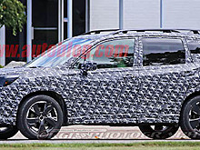 В Сети опубликованы шпионские фото нового поколения Subaru Forester