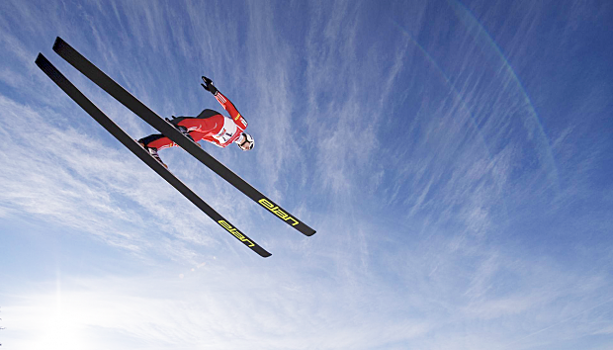 Подмосковная спортсменка выиграла серебро на этапе Континентального Кубка по прыжкам с трамплина на лыжах