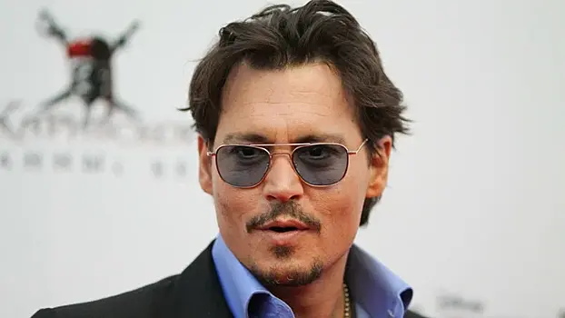 Украинцы предложили Джонни Деппу $370 тыс. за отмену поездки в Россию