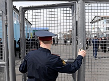 В Госдуме предлагают наказание до двух лет лишения свободы за передачу мобильных телефонов в тюрьмы