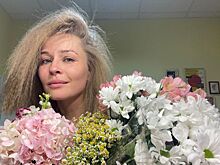Платиновый блонд и серебряный комбез: Пересильд предстала в образе космической воительницы