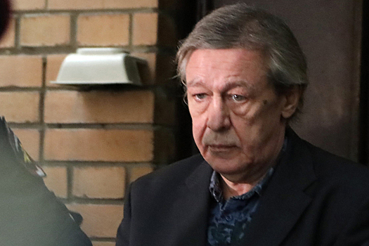 Стало известно, когда Ефремов может получить первую роль в театре Михалкова