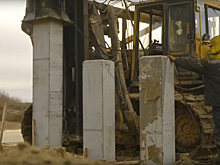 На трассе Ижевск-Аэропорт начали забивать сваи для возведения путепровода