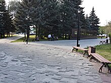 В Оренбурге в сквере Четвертого апреля заменят плитку