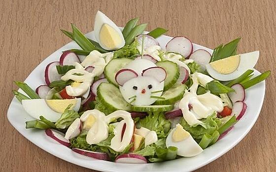 Весенний салат для хорошего настроения: делимся рецептом