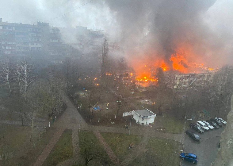 При падении вертолета в Киевской области погибли три человека