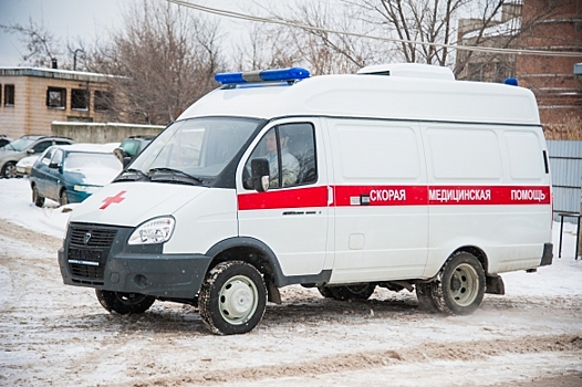 Под Волгоградом иномарка вечером сбила на зебре 24-летнюю девушку