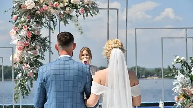 Любовный гороскоп на 17 сентября 2024 года: что обещают астрологи