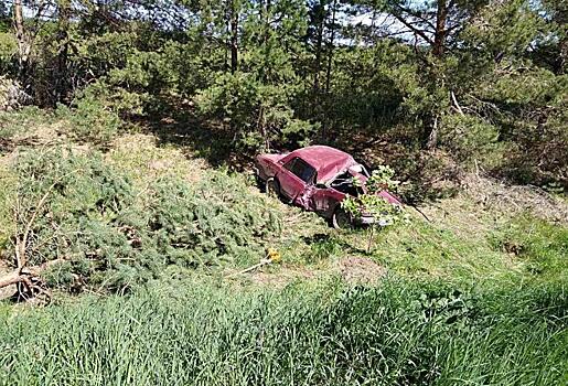 В Санчурском районе 18-летний бесправник опрокинулся в кювет: погибли два человека