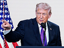 Трамп снова пошутил и присоединил к США новые территории