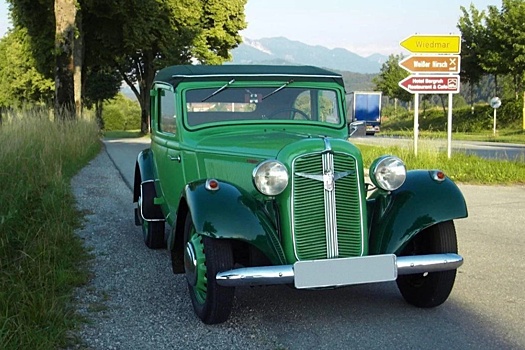 Автомобиль из фильма "Кавказская пленница" выставили на продажу: очень дорого