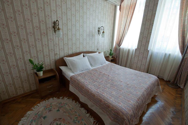 Гостиница «Волга» («Астория»), Саратов, Россия, Европа