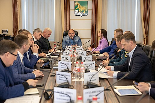 Ряд важных решений принят во Владивостоке в связи со сходом грунта на улице Лесной
