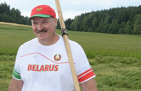 Лукашенко призвал белорусов отдыхать в Белоруссии