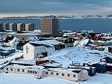 Глава минобороны Италии назвал шуткой военную помощь ЕС Гренландии