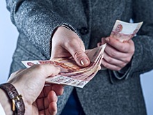 Мошенники под предлогом продления медицинского полиса выманили у калининградки более 2 миллионов рублей