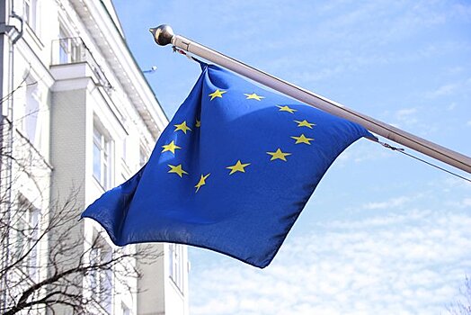 Глава ЕЦБ призвала согласовать решение по замороженным российским активам