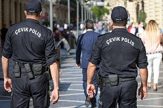 Генпрокуратура Азербайджана выдала Узбекистану мужчину, оскорбившего Мирзиёева