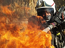 В Симферополе горюче-смазочные материалы загорелись после атаки БПЛА