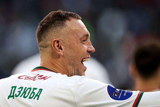Дзюба: игроки «Амкала» на поле молчали и обтекали, а из дома начали выступать в интернете