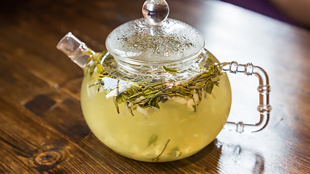 Врач рассказал, как пить чай без вреда для здоровья