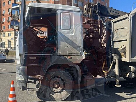 Движение на Михалковской улице в Москве после ДТП с грузовиком восстановлено